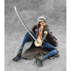 MegaHouse Portrait.Of.Pirates One Piece Trafalgar Law Ver.VS 1/8 PVC Figure (Completed) -Megahouse 002 42562.1500541279