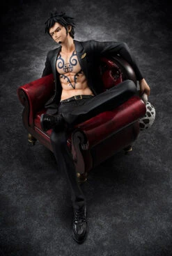 MegaHouse Portrait.Of.Pirates One Piece S.O.C Trafalgar Law 1/8 PVC Figure -Megahouse 004 51949.1472791374