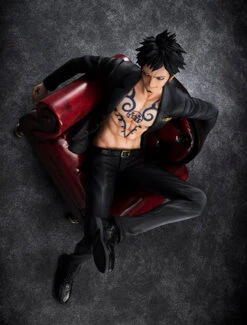 MegaHouse Portrait.Of.Pirates One Piece S.O.C Trafalgar Law 1/8 PVC Figure -Megahouse 006 00788.1472791374